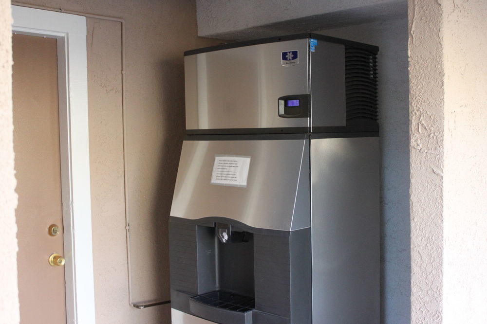 Hotel Europa Ridgecrest Luaran gambar